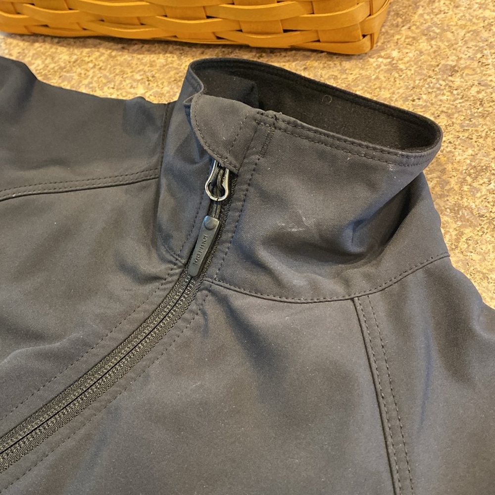 Marmot Black Jacket XS With FLAWS Matthews Asia Embroidered Patch FLAWED - Picture 6 of 17